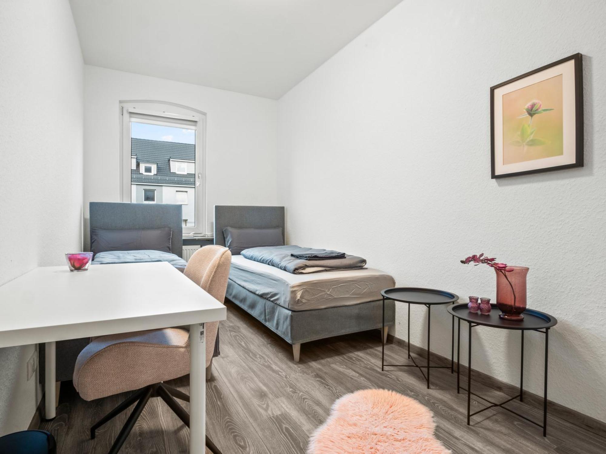 Wohnung In Zentraler Lage - Kostenlose Parkplaetze Kassel Esterno foto